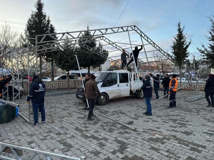 Belediyemiz Adıyaman'da Aş Çadırı Kurdu 